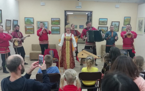 Ансамбль «Владимирские рожечники» поделится секретами своего мастерства со школьниками